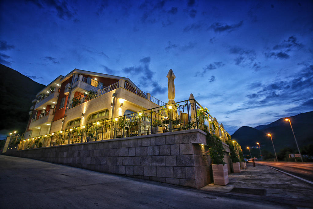 Hotel Ellena แฮร์เซ็ก-โนวี ภายนอก รูปภาพ